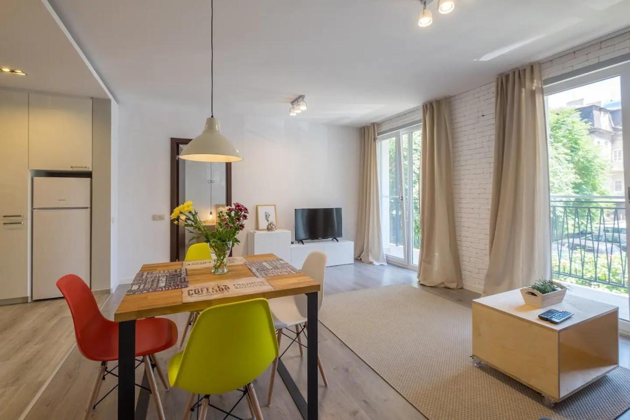 Quiet & Airy Modern Apt. Top Centre Free Parking Sofia Exterior photo