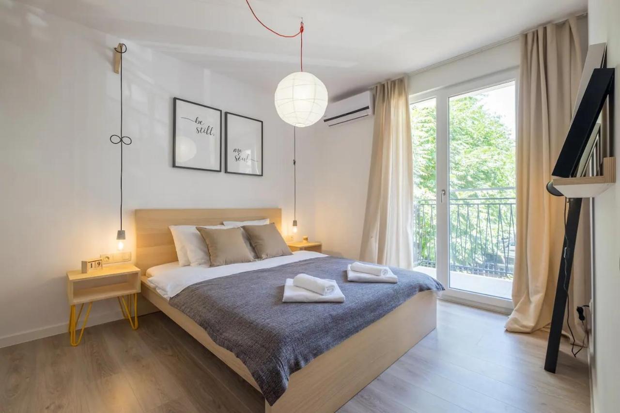 Quiet & Airy Modern Apt. Top Centre Free Parking Sofia Exterior photo