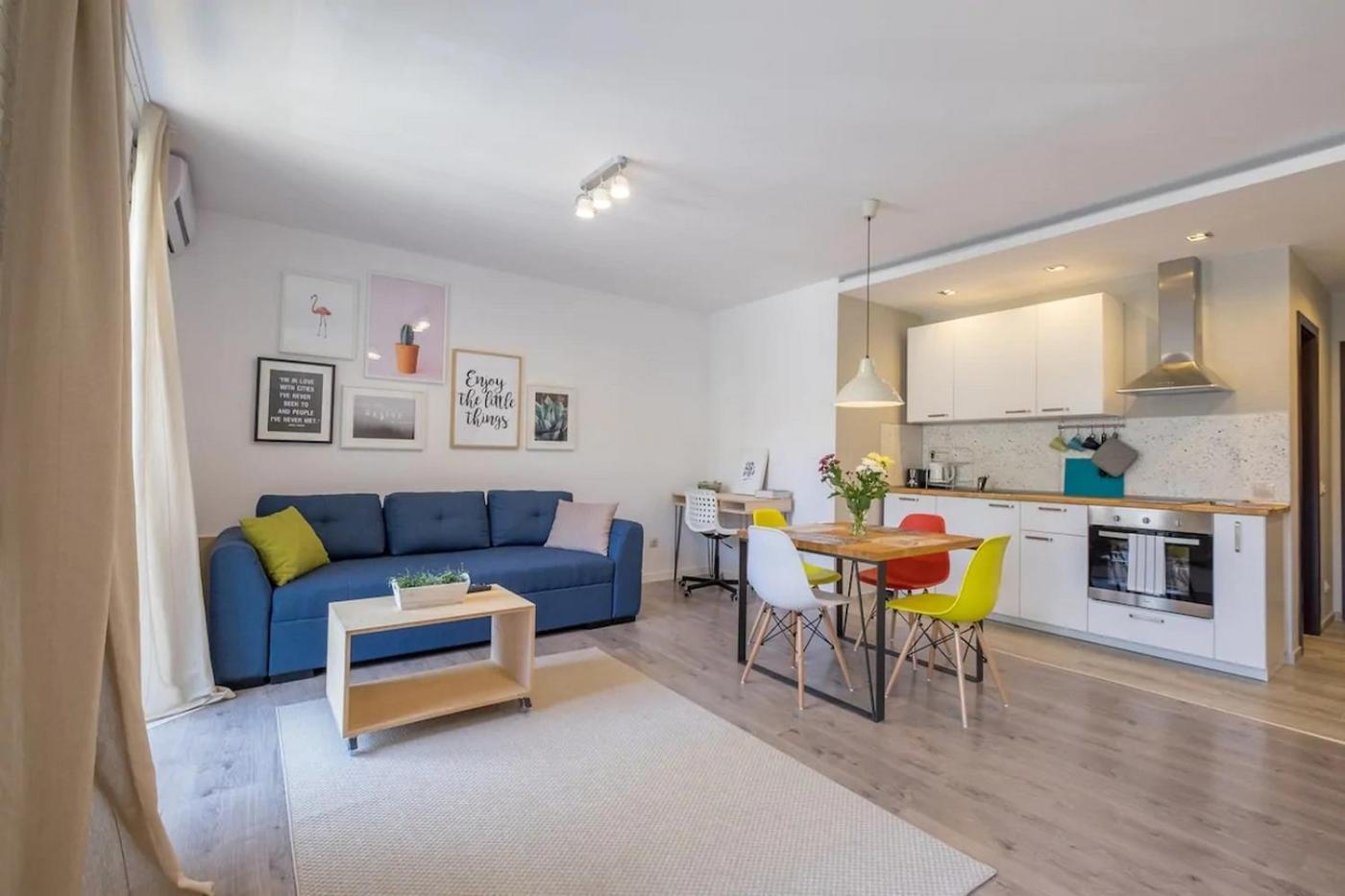 Quiet & Airy Modern Apt. Top Centre Free Parking Sofia Exterior photo